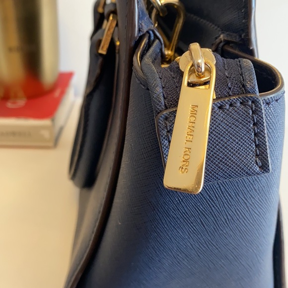 Michael Kors Navy Selma Bag, Medium Satchel - Picture 3 of 10